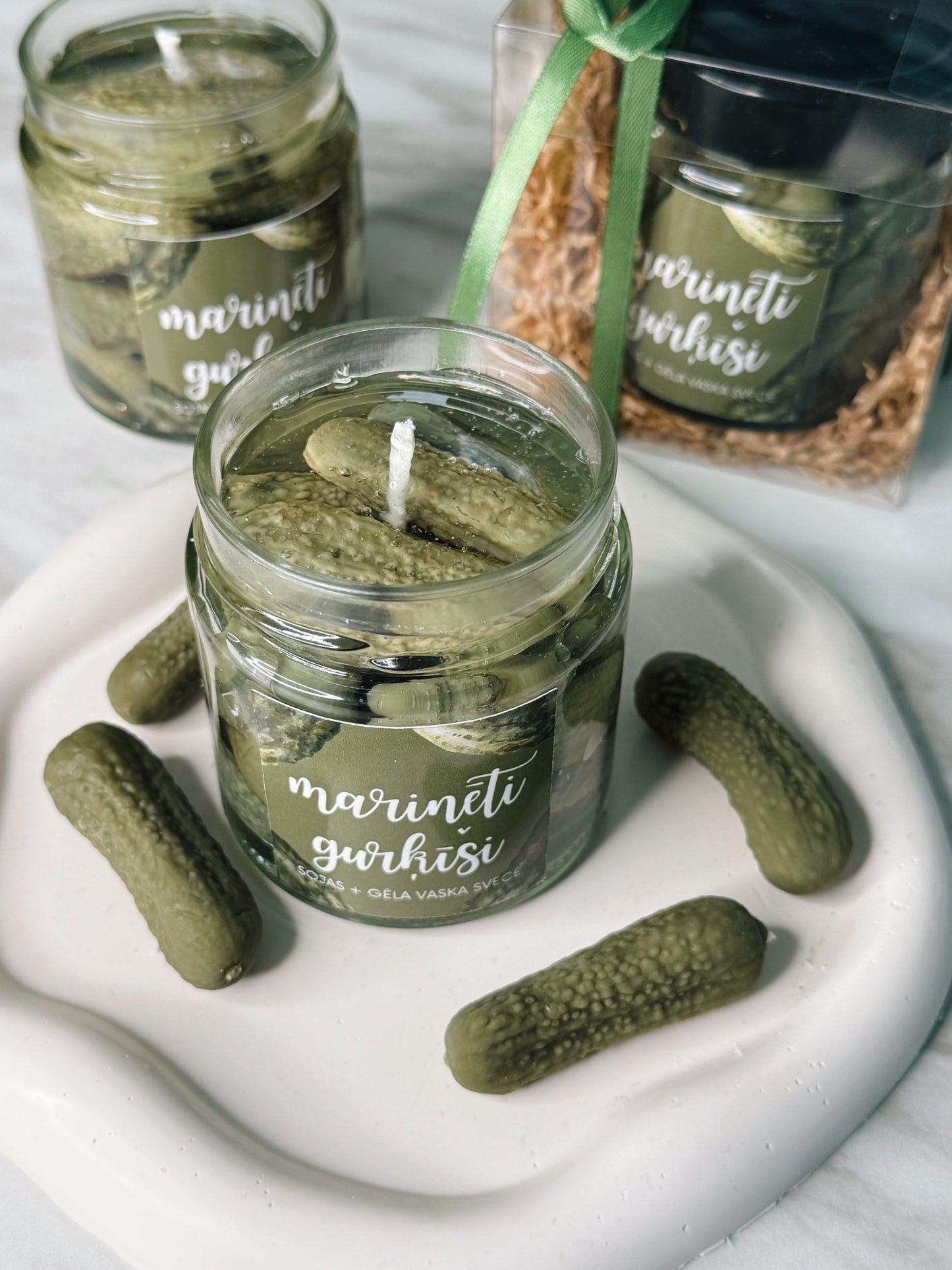 “Marinēti gurķīši”, sojas + gēla vaska svece