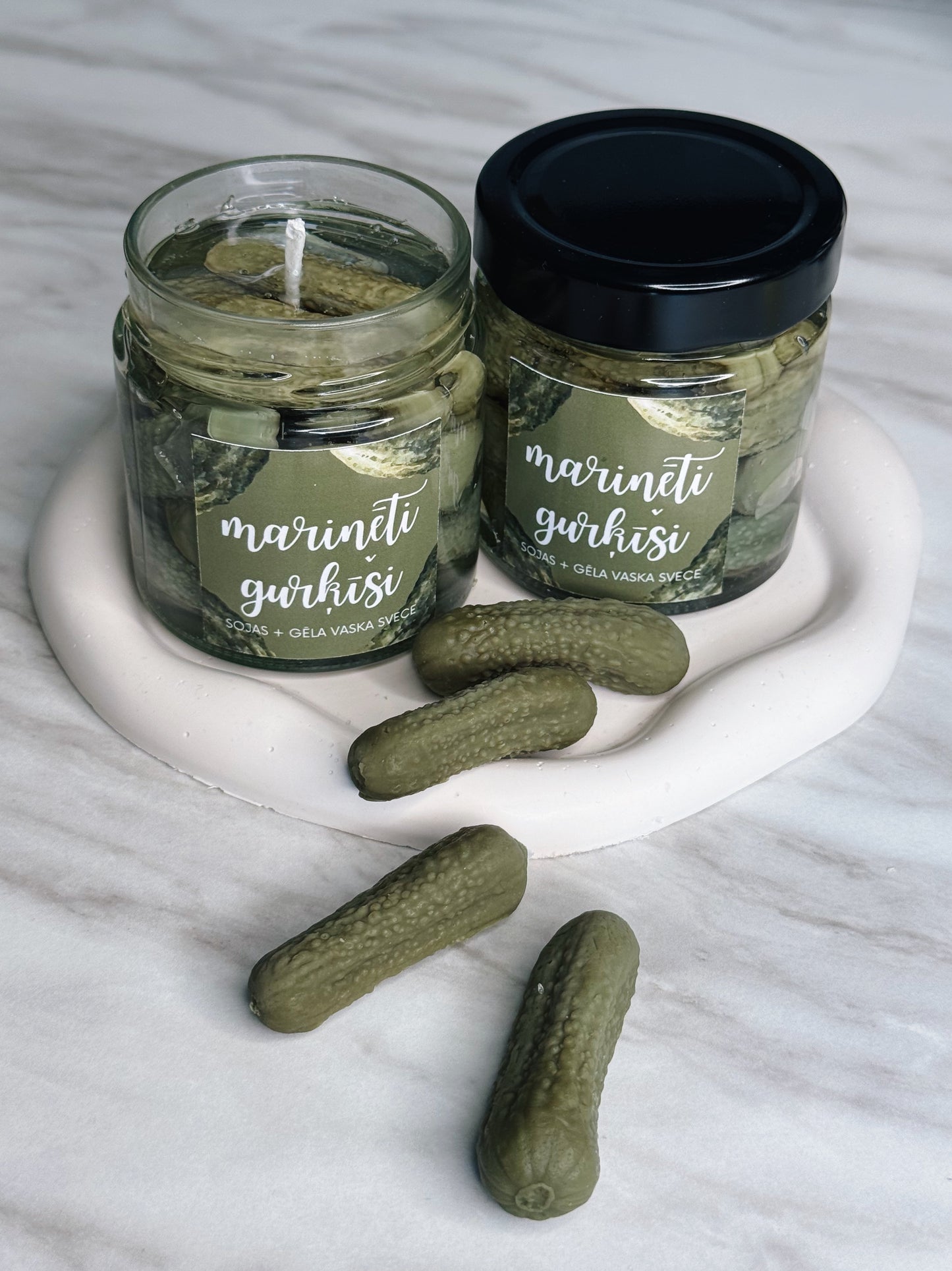 “Marinēti gurķīši”, sojas + gēla vaska svece