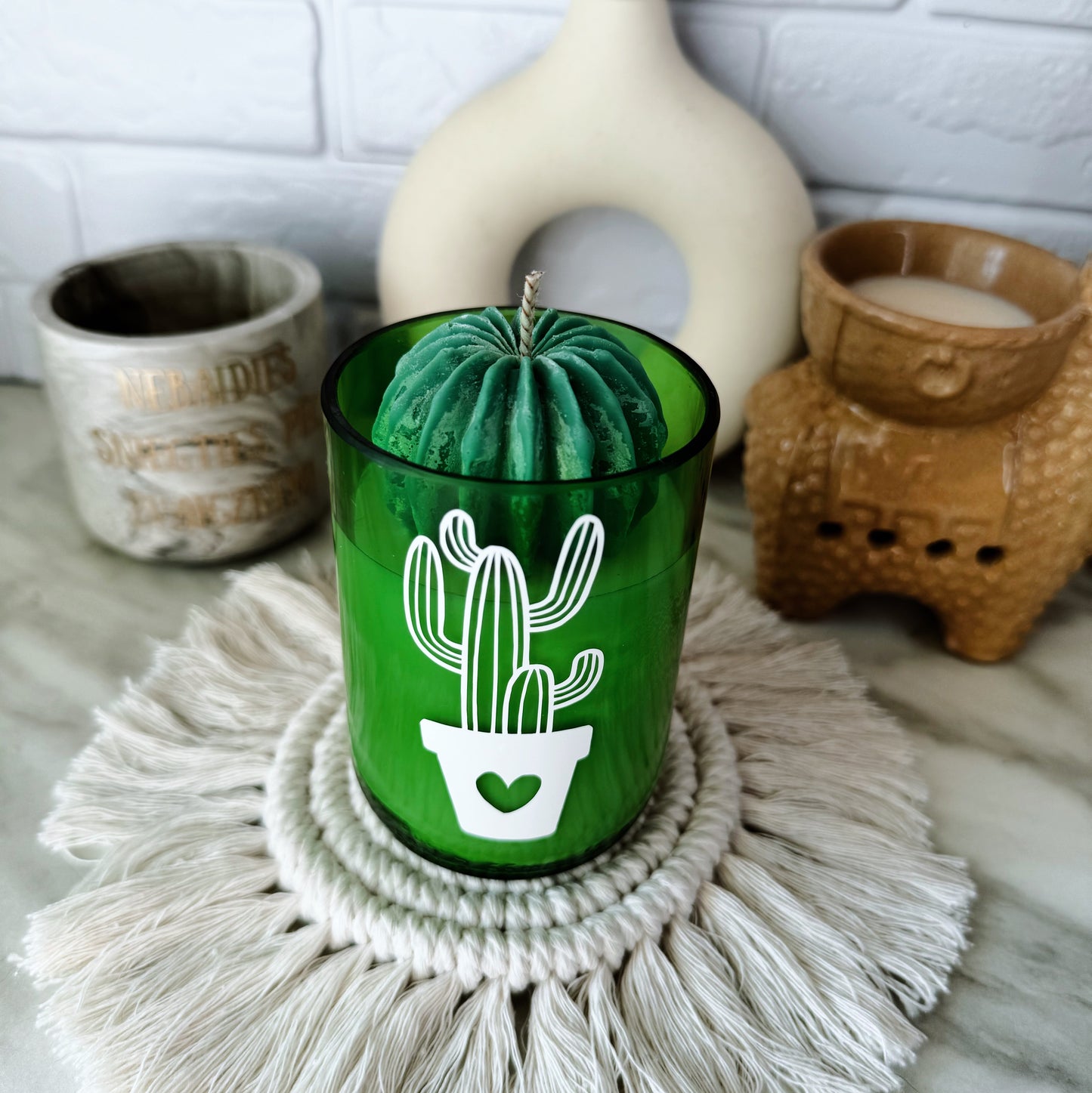 sojas vaska svece kaktusi