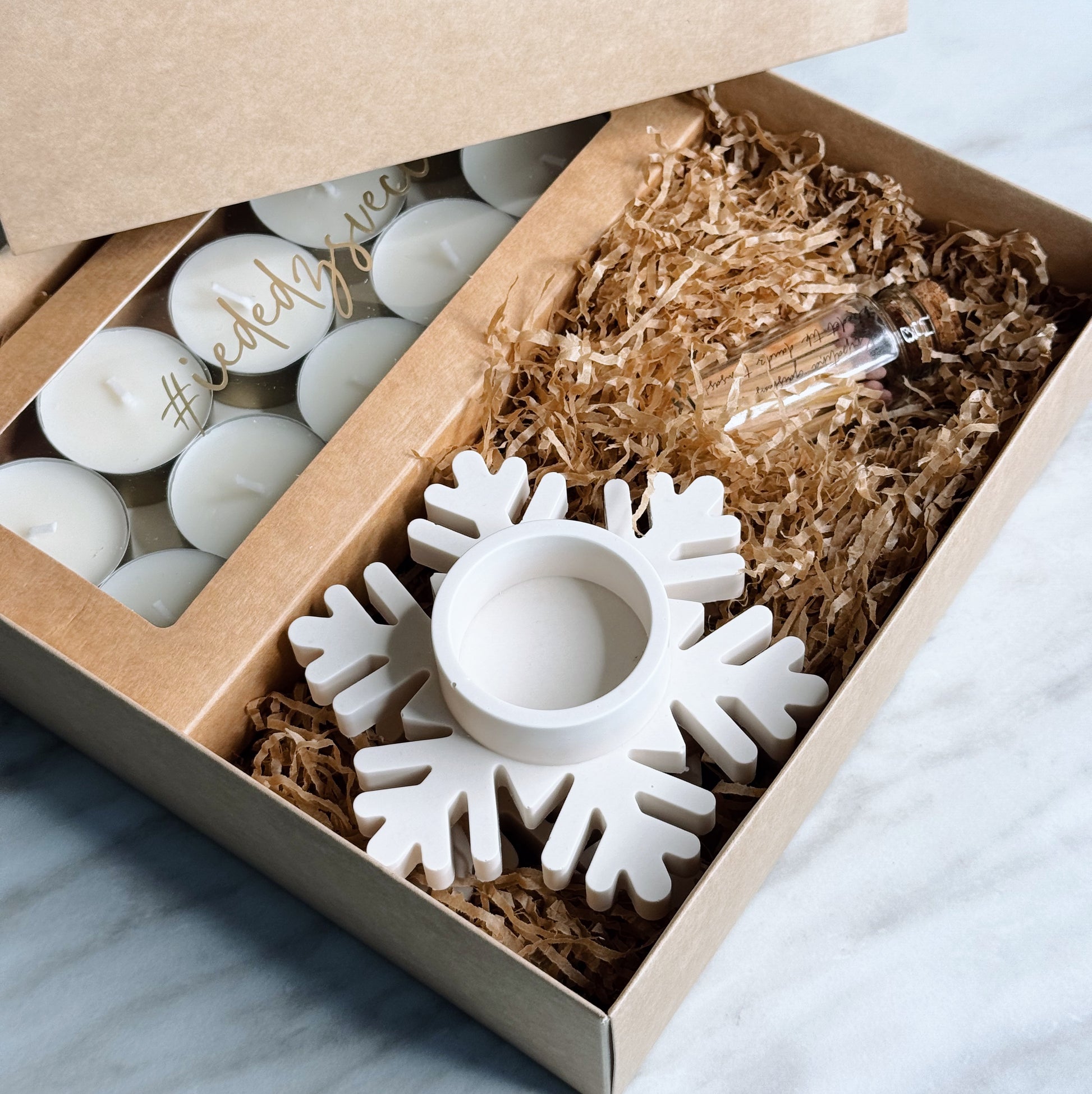 ziemassvetku svecu paliktnu komplekts