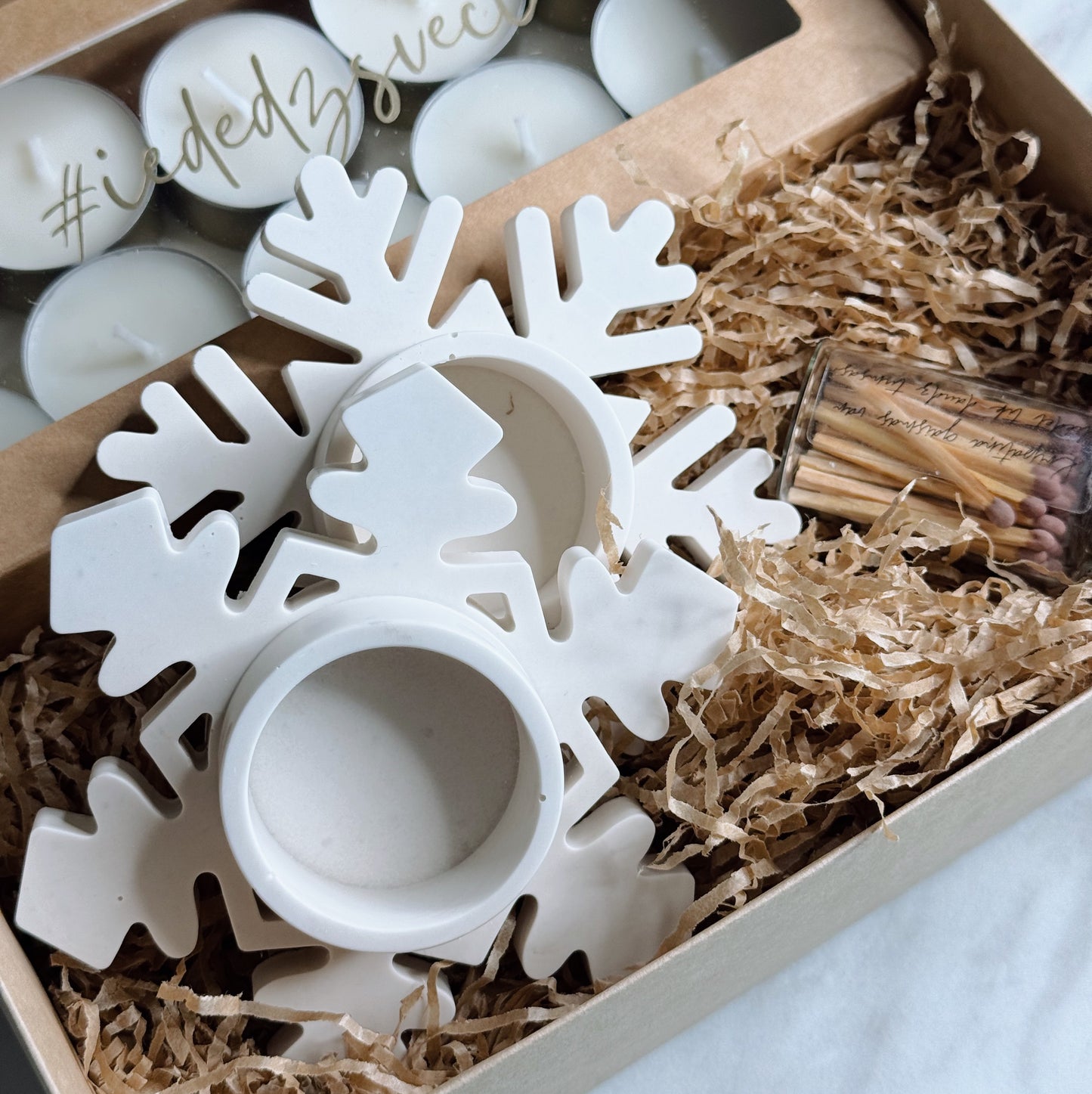 ziemassvetku svecu paliktnu komplekts